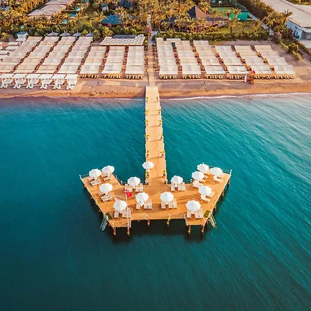 Royal Wings Hotel 5*